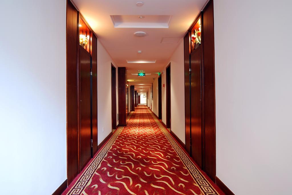 Byfond Hotel Шанхай Экстерьер фото
